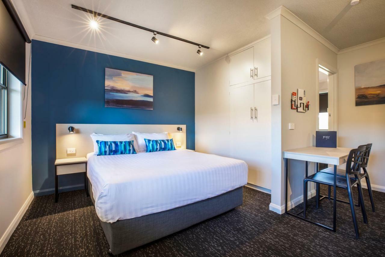 Nightcap At Riverside Hotel Launceston Bagian luar foto